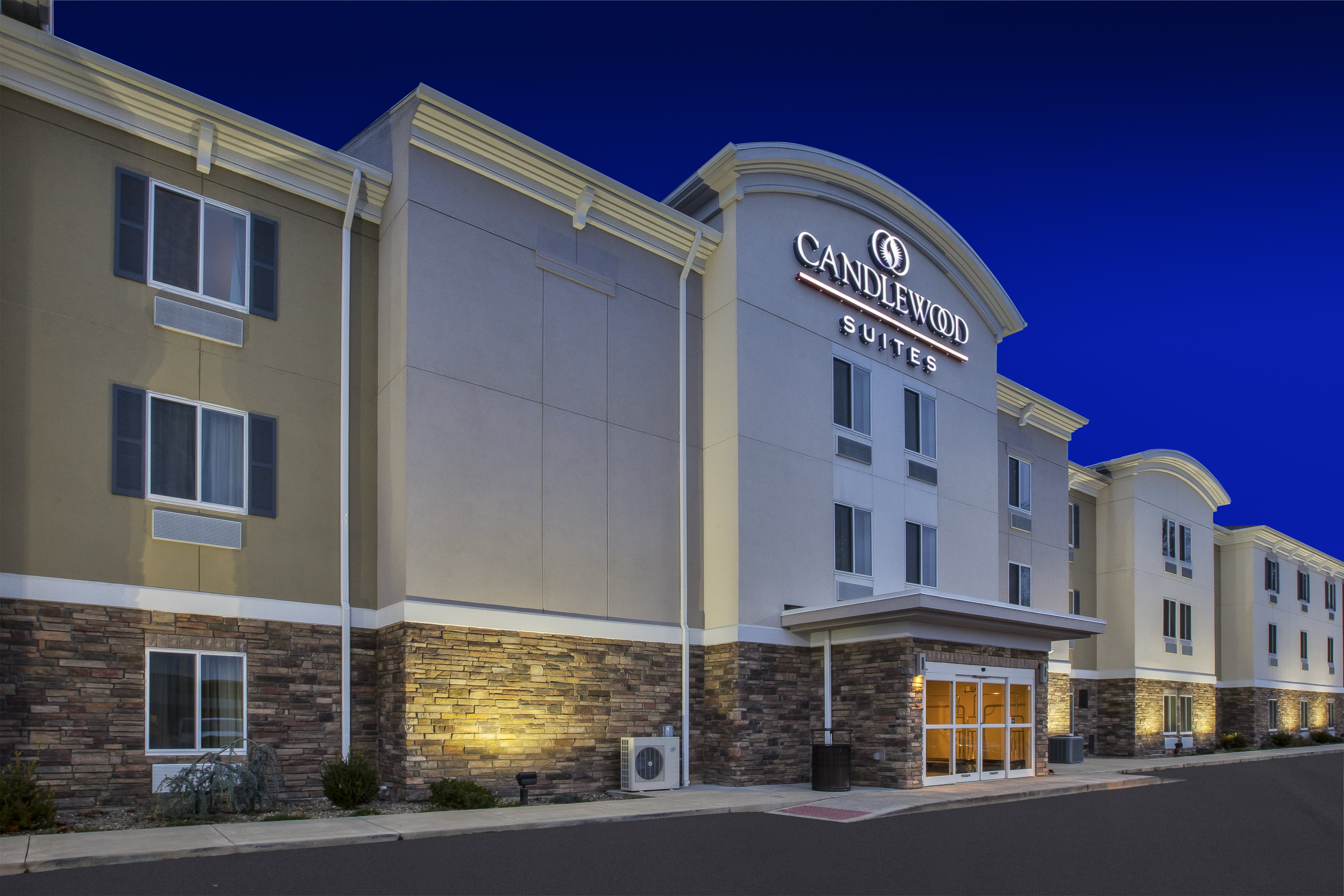 Candlewood Suites Morgantown Univ West Virginia 56/61