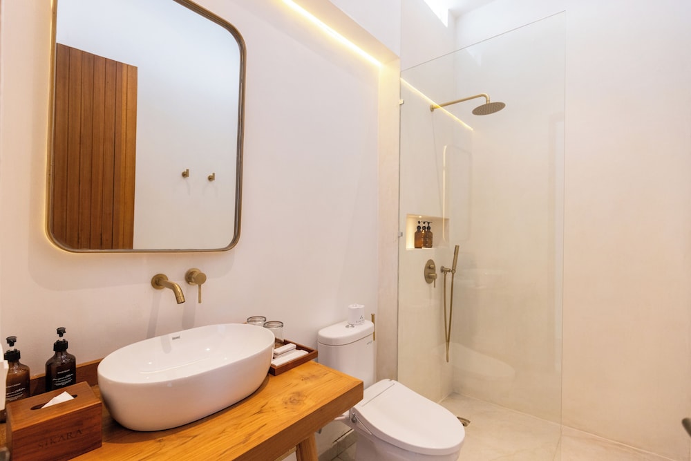 Sikara Lombok Hotel 55/57
