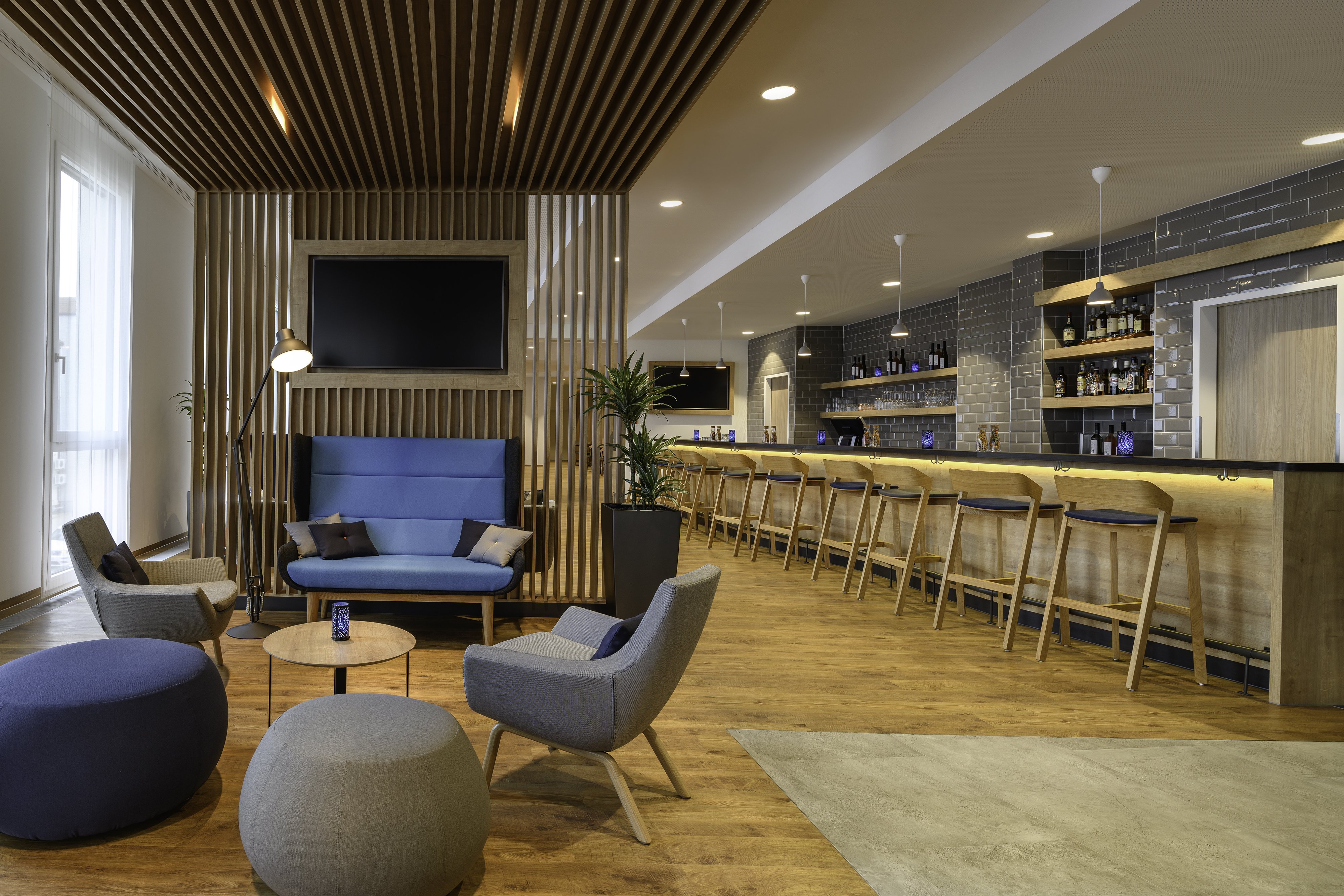 Holiday Inn Express Regensburg 42/46