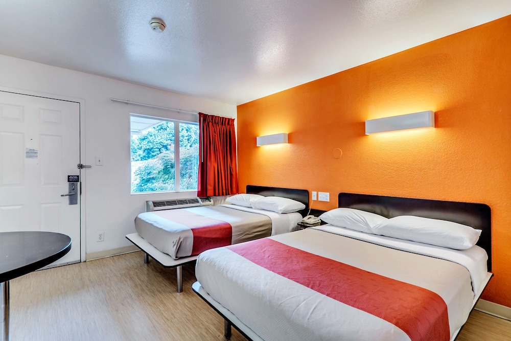 Motel6 Linthicum Heights, MD - BWI Airport 15/27