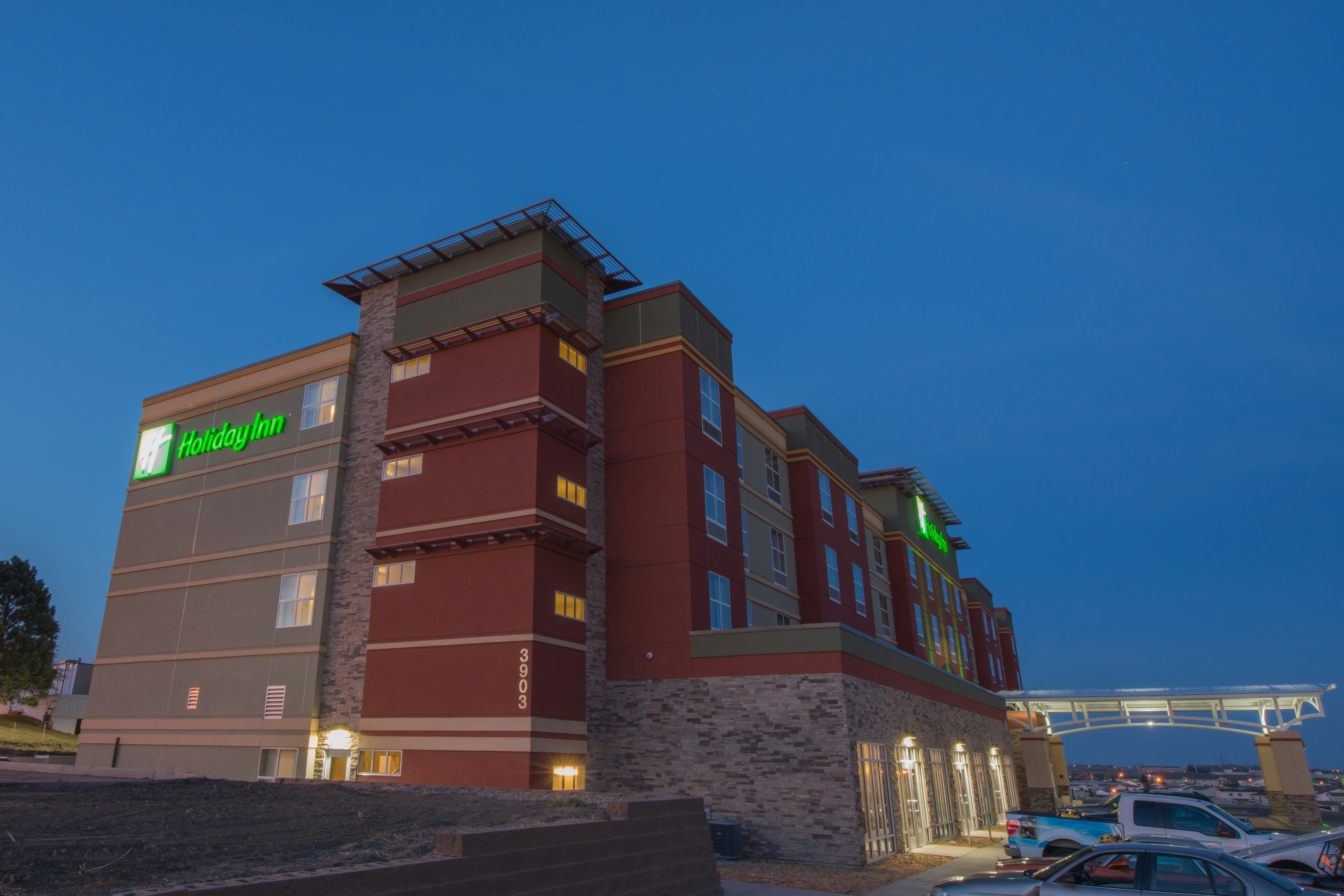 Holiday Inn Bismarck 1/70