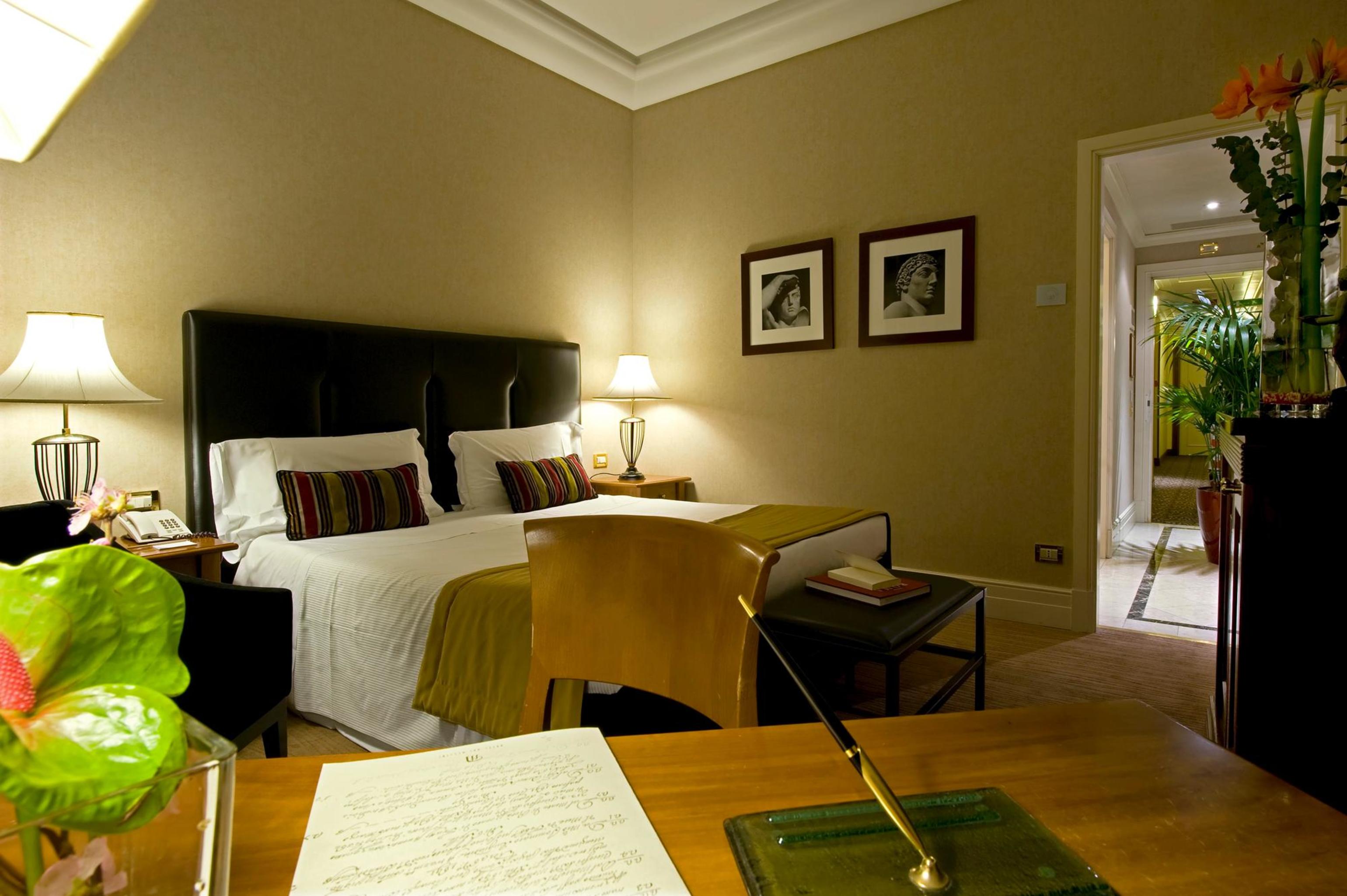 SUPERIOR, TWIN BEDS