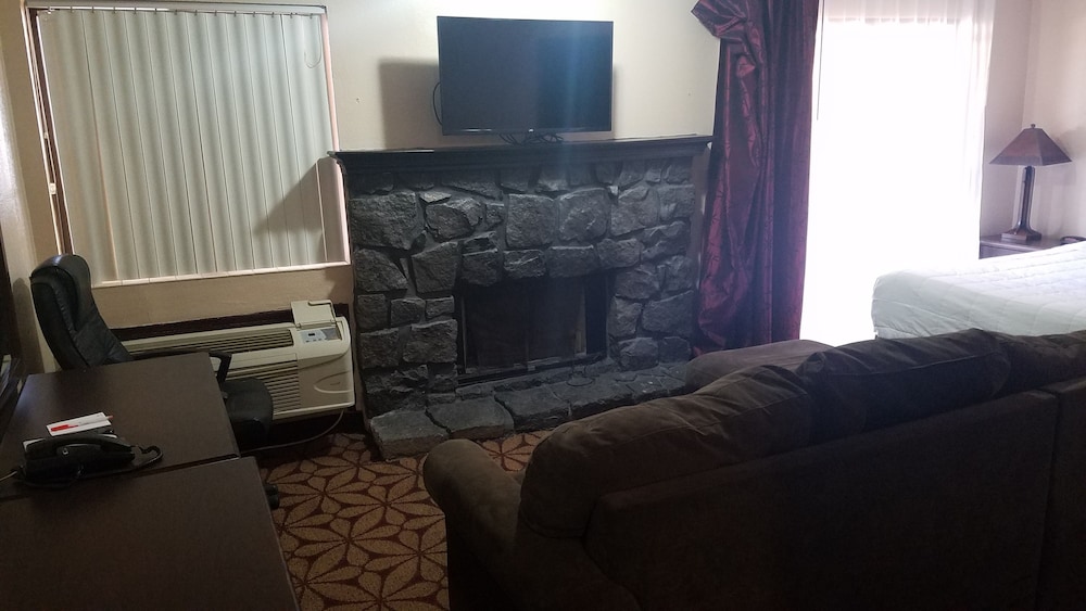 Quality Inn Portland Airport PDX OR 19/34