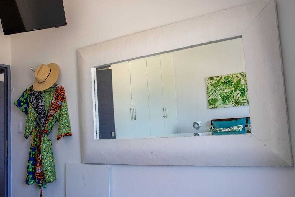 Stay at Friends (Guest house) 10/50