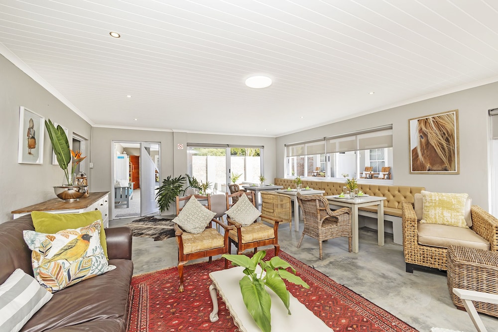 La Montagne Bed & Breakfast 25/50