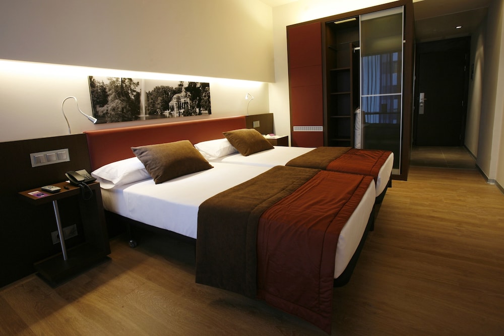 Crowne Plaza Madrid Centre Retiro 9/79