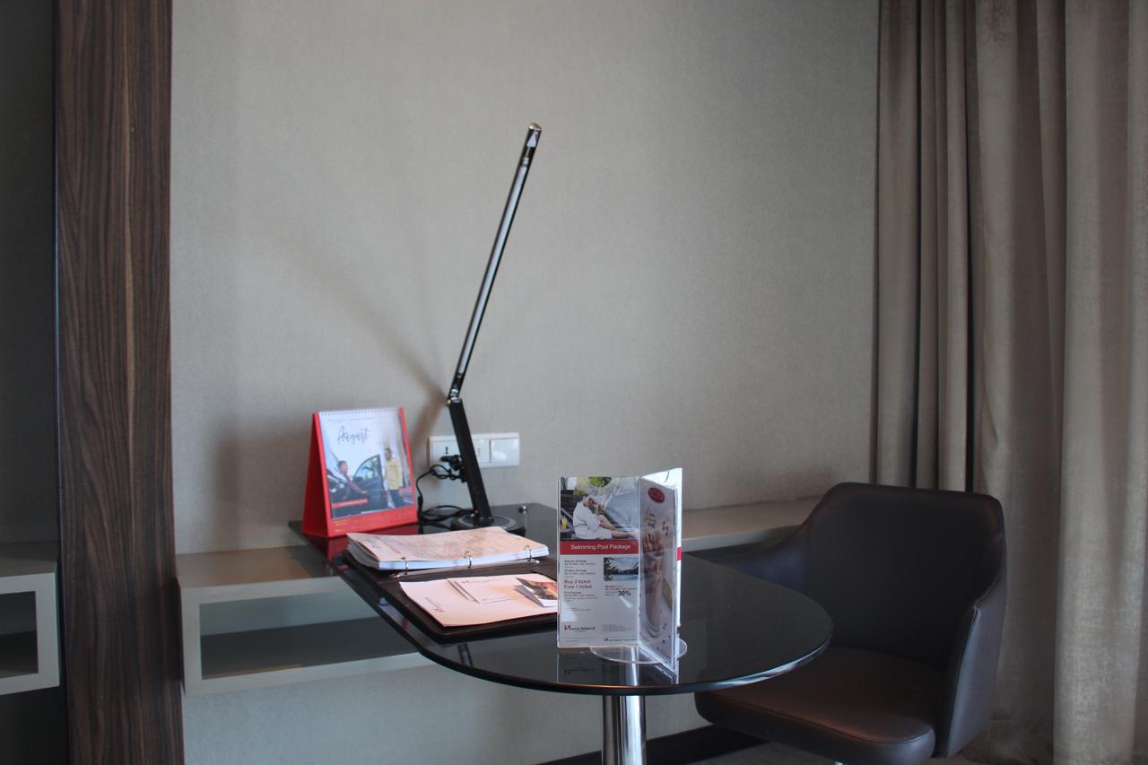 Swiss-Belhotel Cirebon 44/48