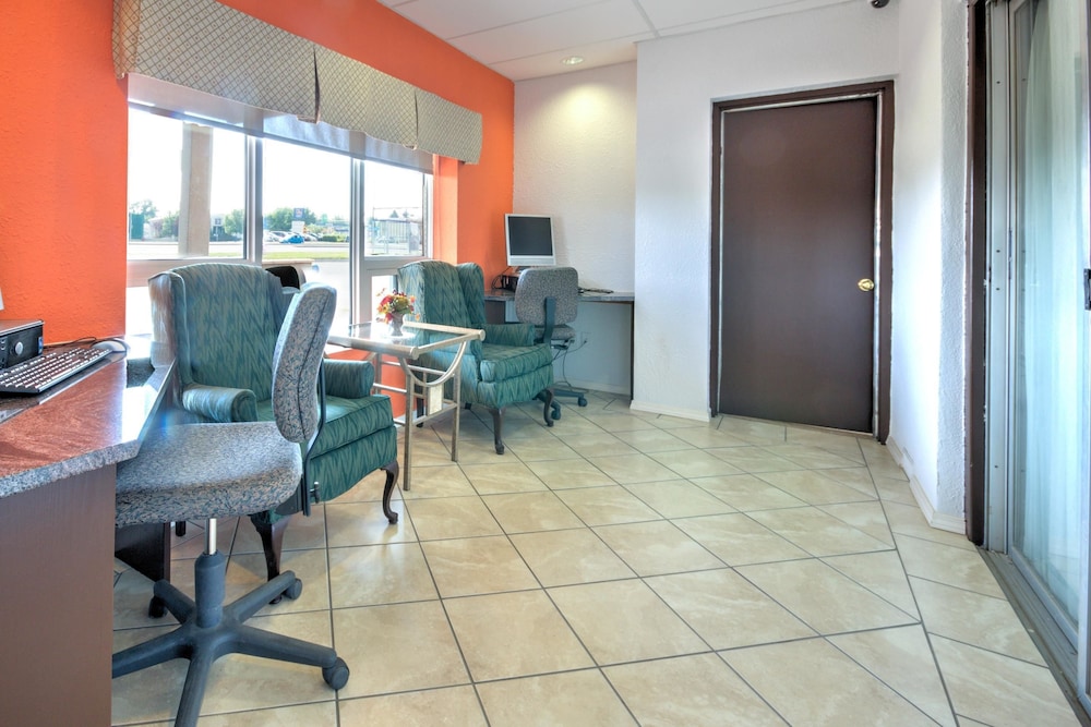 Motel6 Lethbridge Ab 51/62