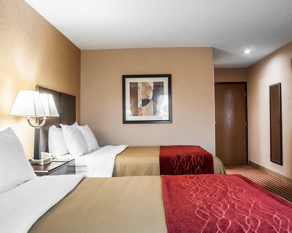 Quality Inn Dunkirk NY 3/36