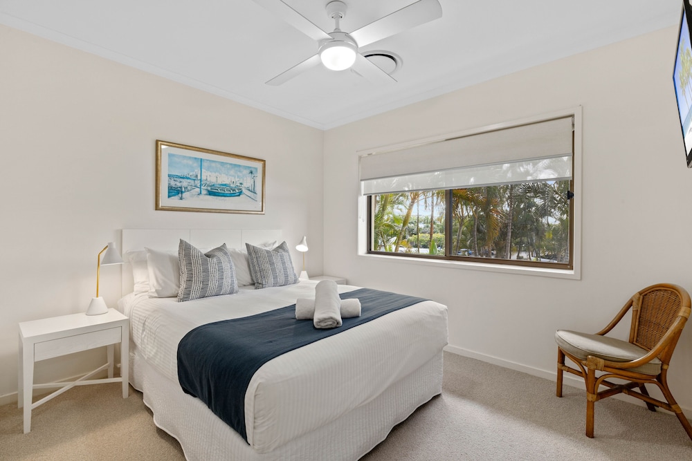 CULGOA POINT BEACH RESORT 33/72
