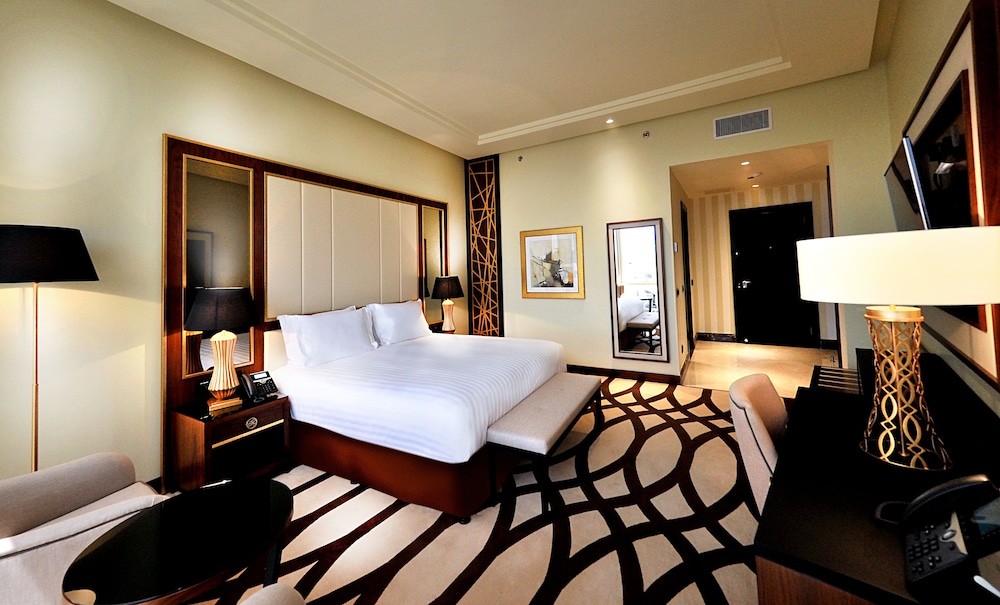 فندق بيات(Bayat Hotel) 15/65