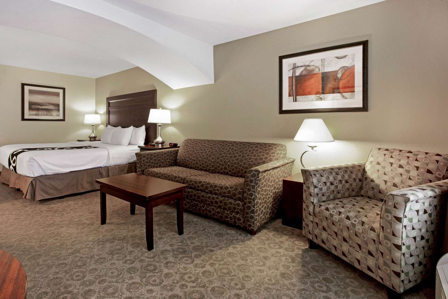 La Quinta Inn & Suites by Wyndham Bismarck 42/62