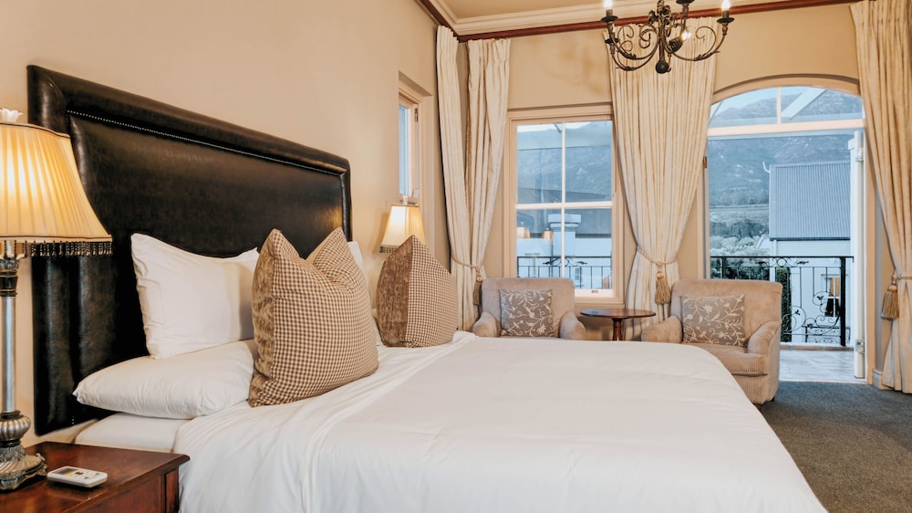 L Ermitage Franschhoek Chateau Villas 10/24