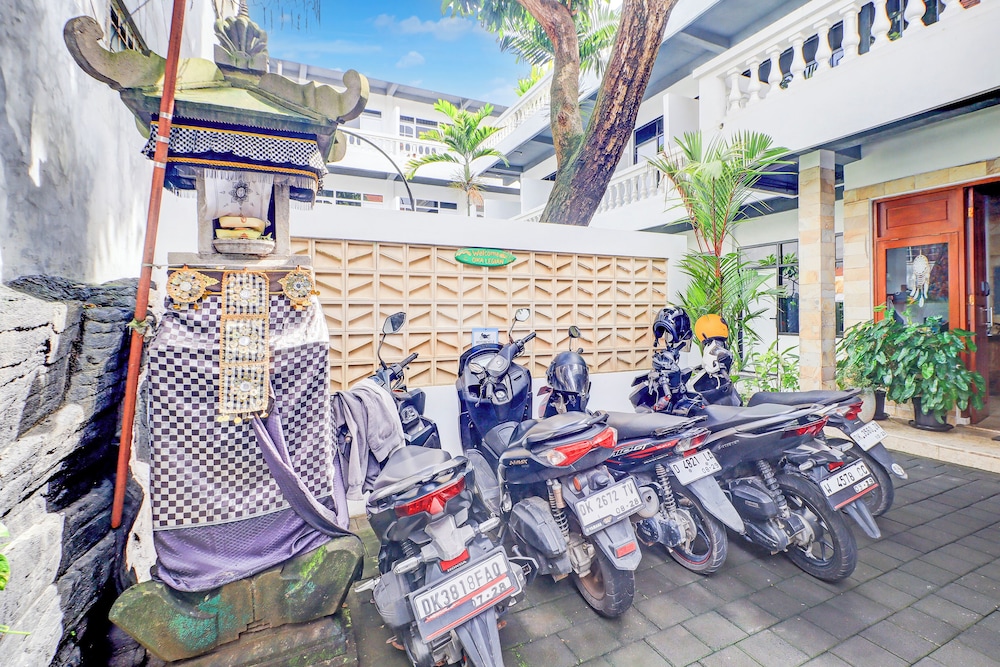 Collection O at Jalan Padma near Legian Beach 59/60