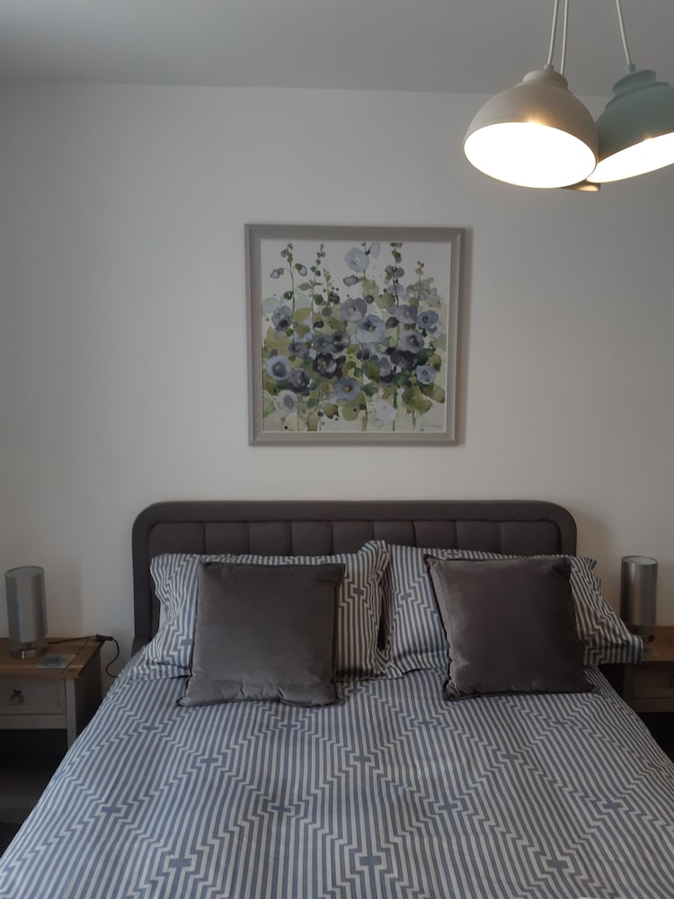 Tregella Guest House 32/50