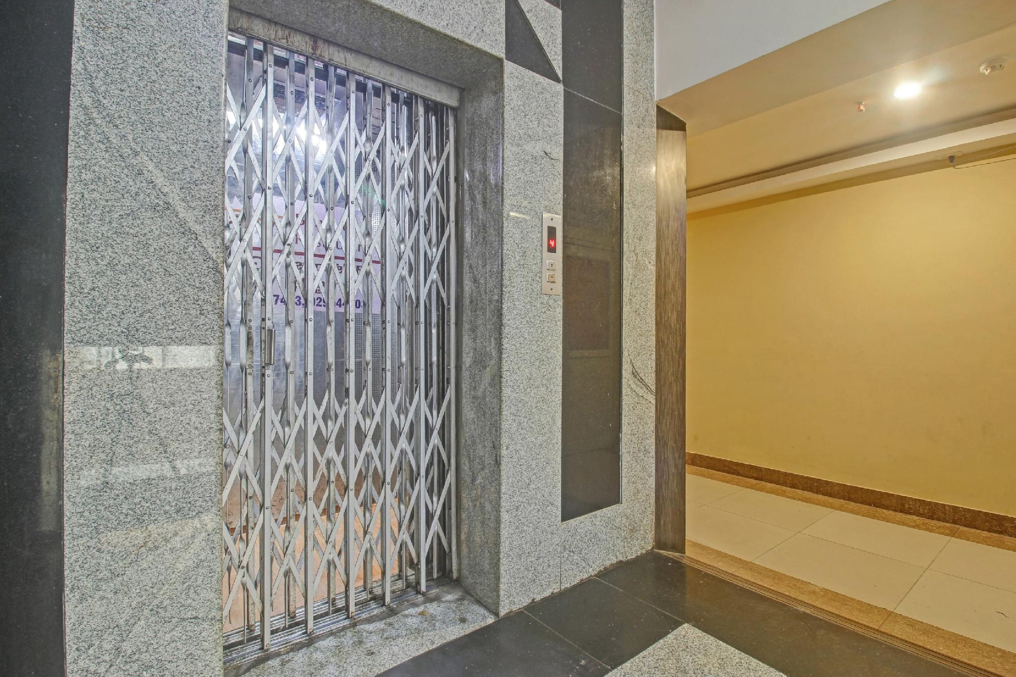Collection O Hotel Regal Near ISKON TEMPLE , ABIDS 53/55