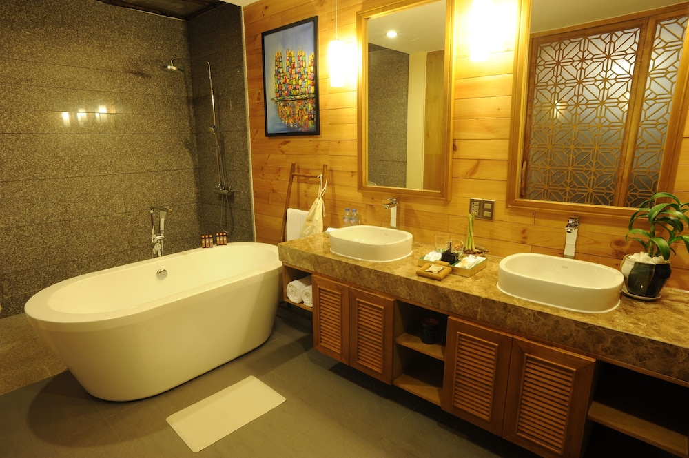 Aroma Beach Resort & Spa 48/50