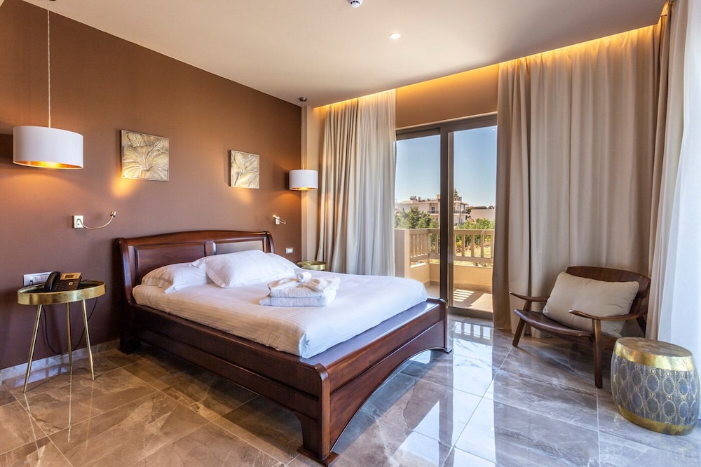 Elysian Luxury Hotel & Spa 12/50