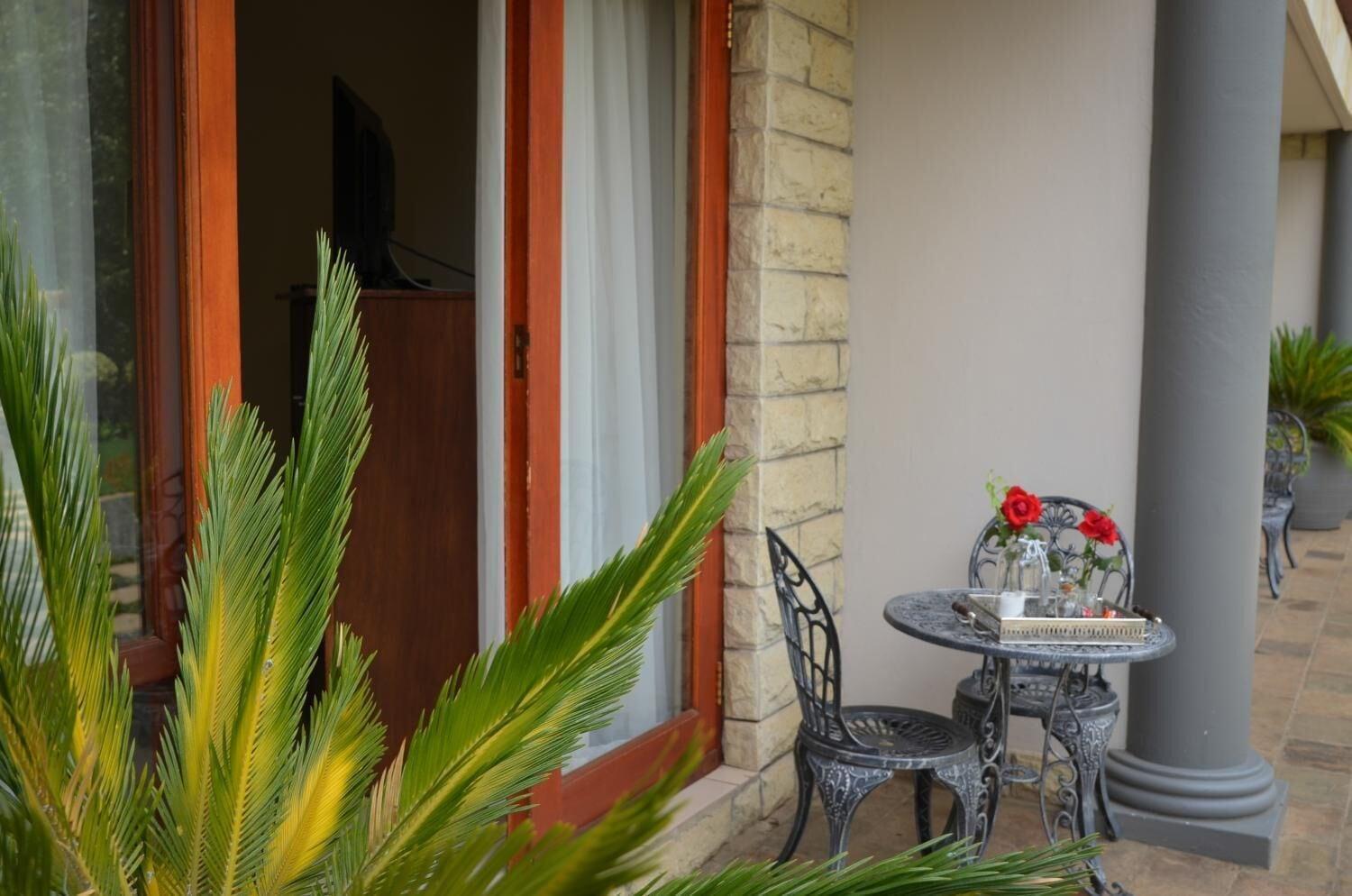 Riverwalk B&B 8/48