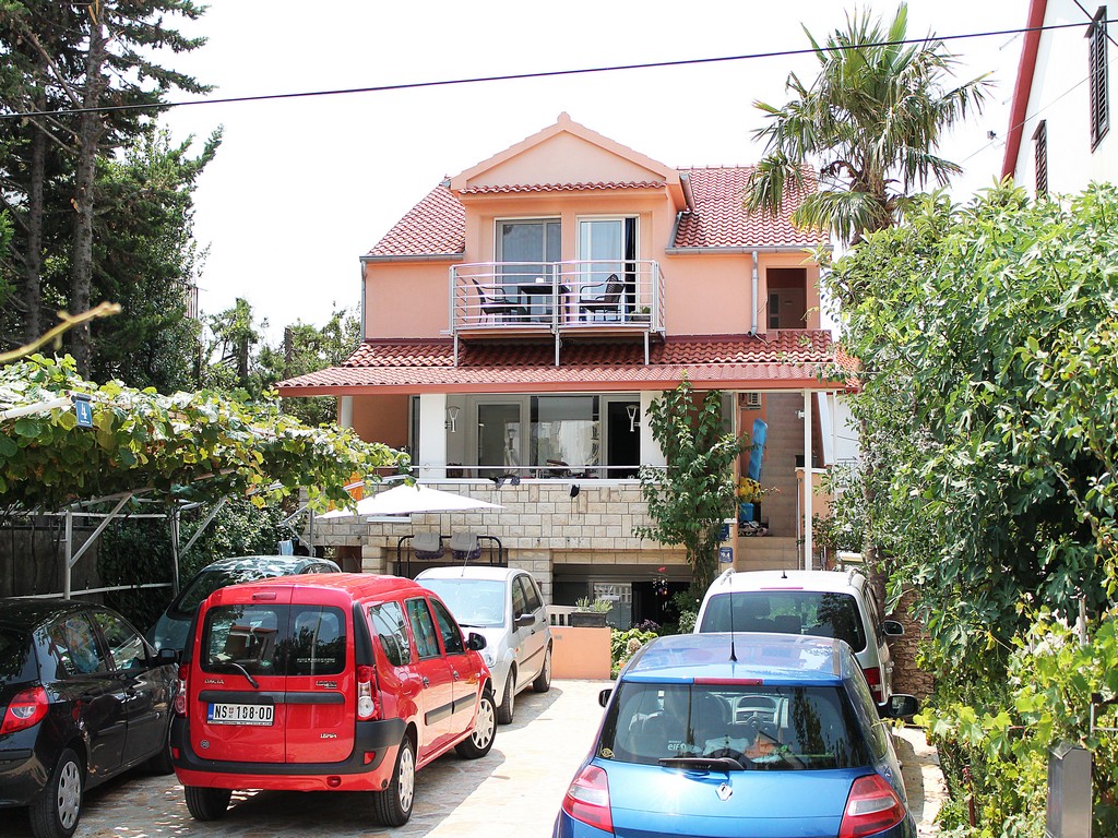 APARTMENTS LJILJANA 3/44