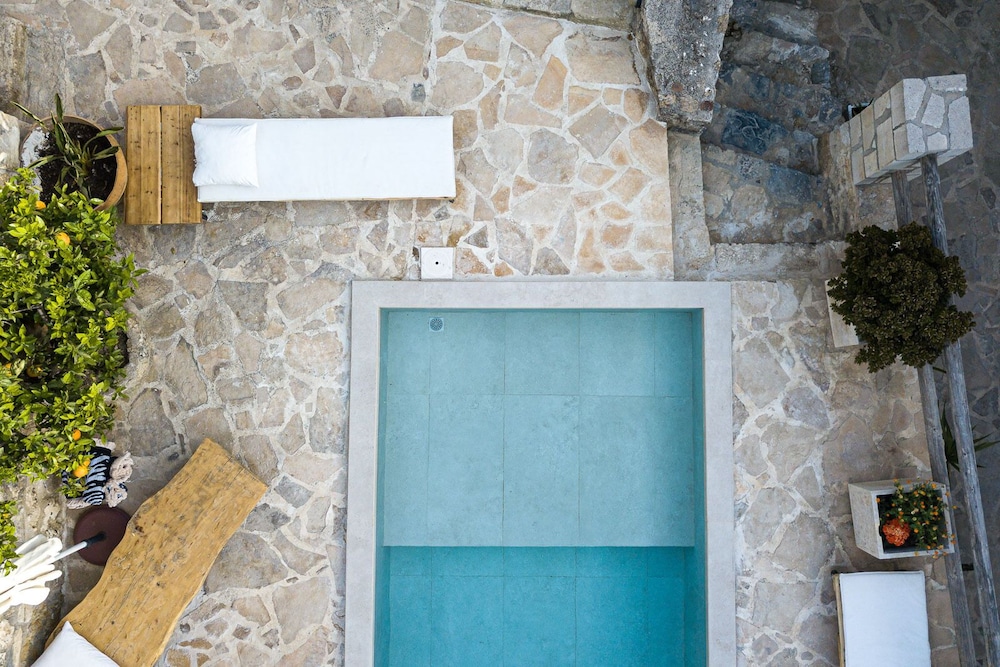 Med Villa Antonia 3/34