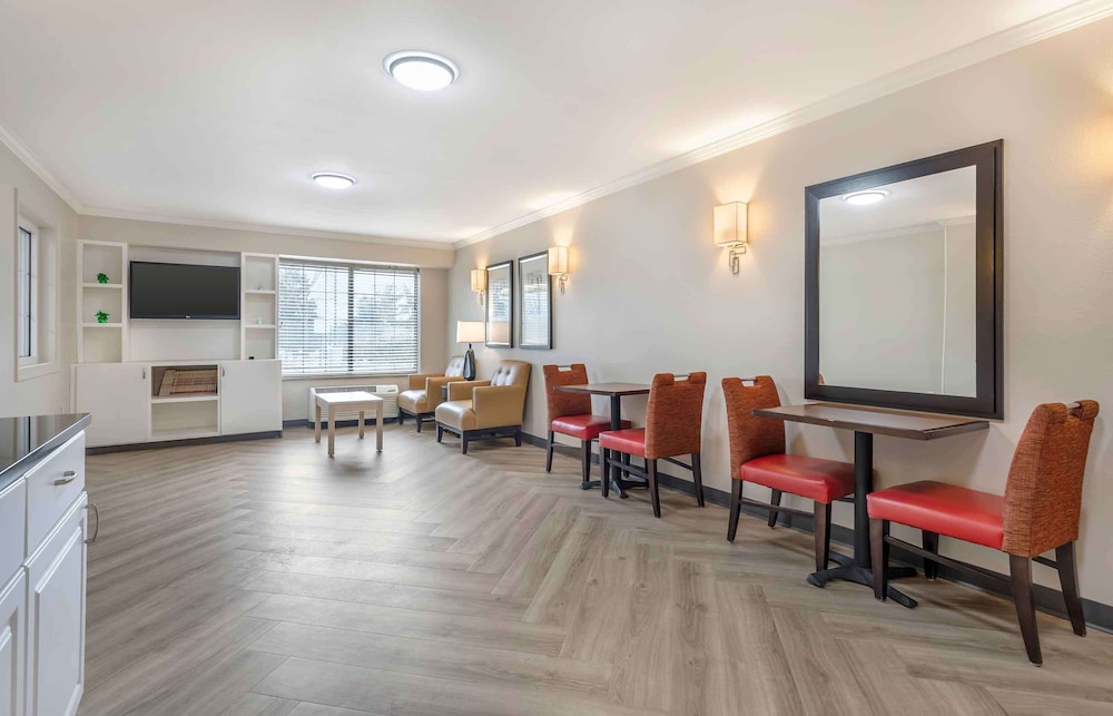 Extended Stay America Washington D C Alexandria Eisenhower Ave 35/40