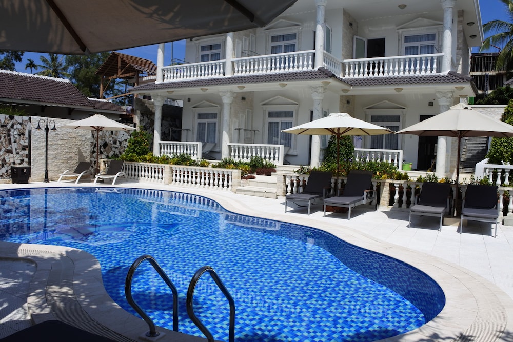 Godiva Phu Quoc Hotel 70/71