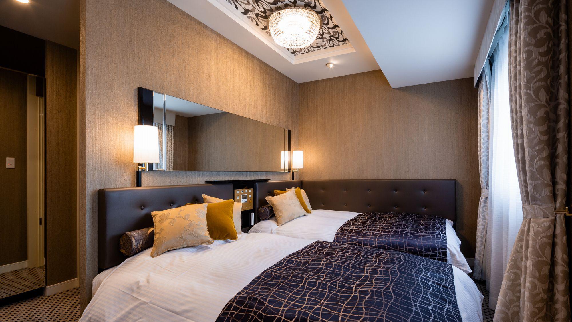 Deluxe, Twin Beds, Scenic View