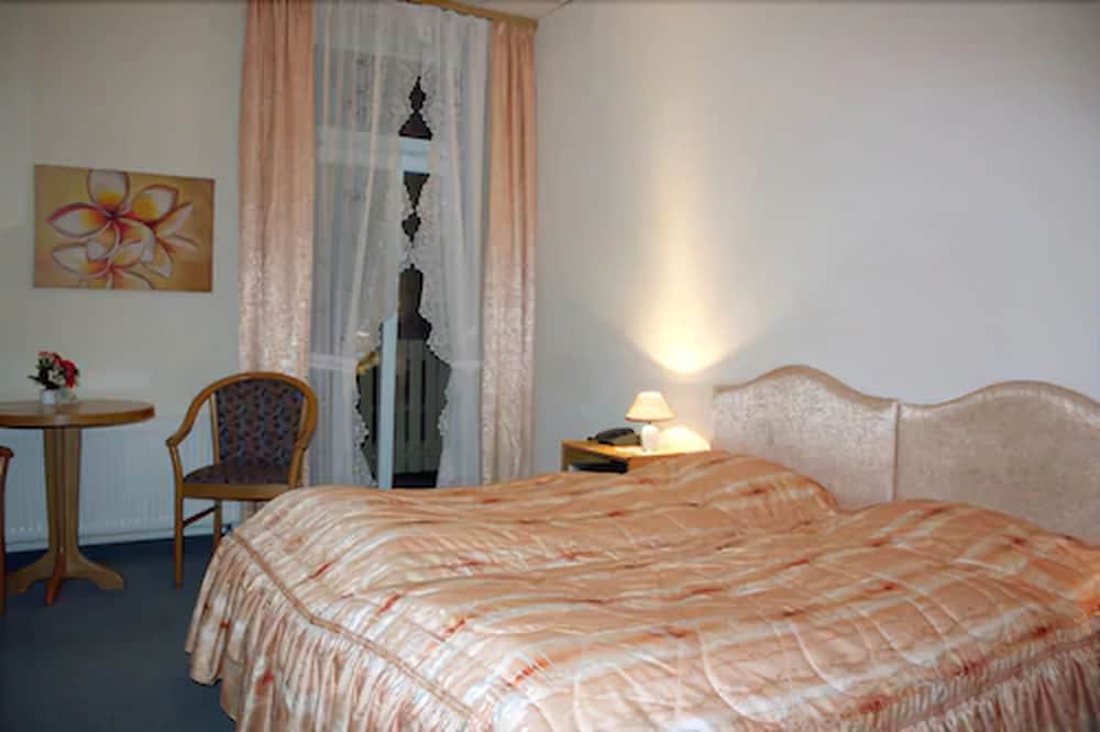 Parkhotel Waldschlösschen 16/65