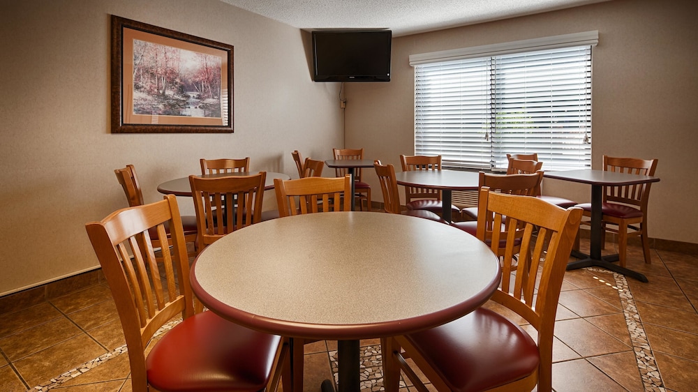BEST WESTERN BRYSON INN 21/23