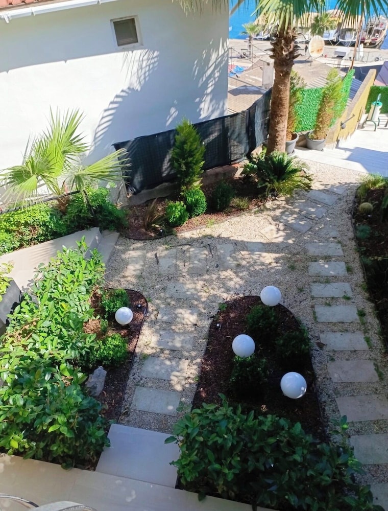 Es Apartment Turunc 25/29