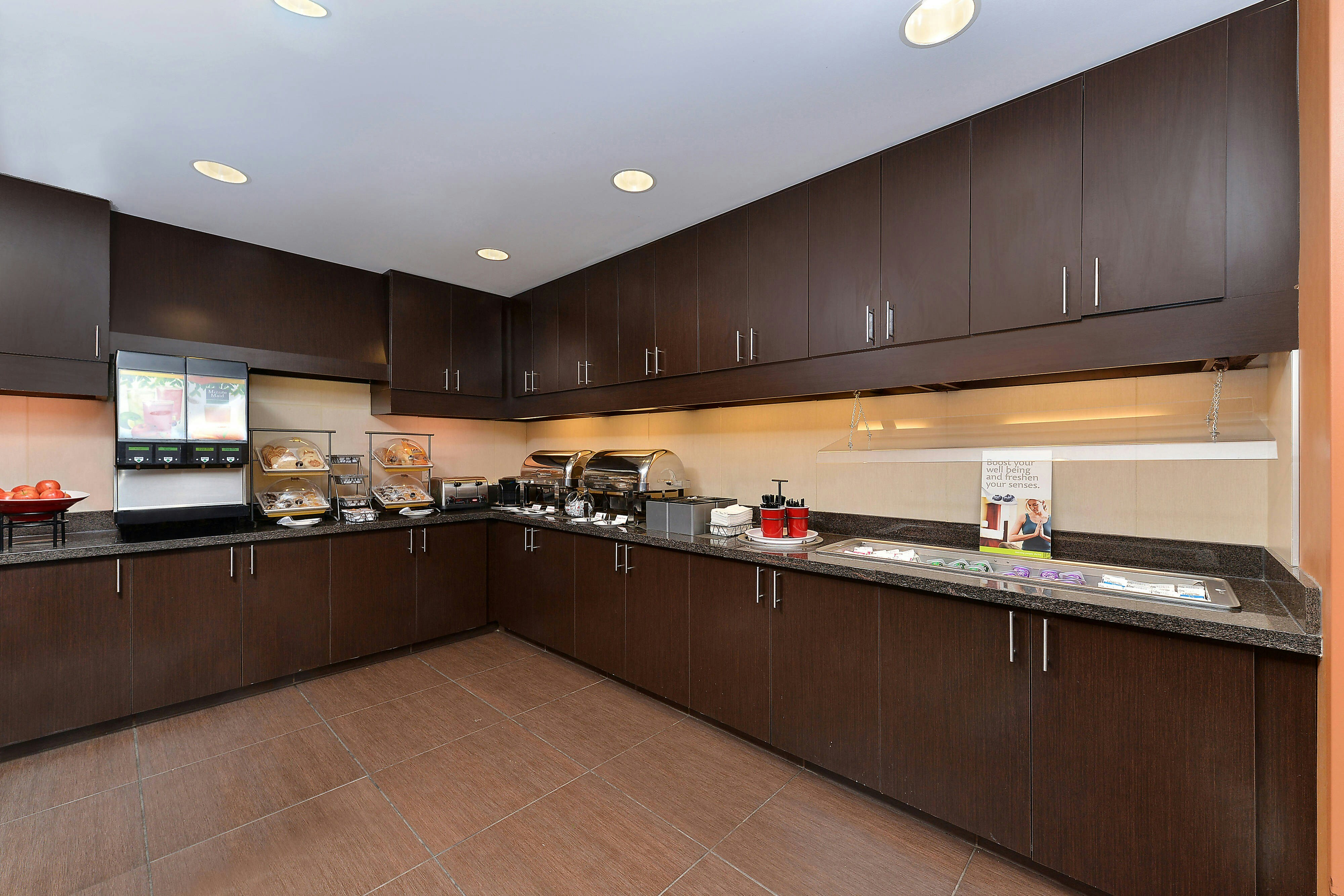 Residence Inn Coralville 6/44