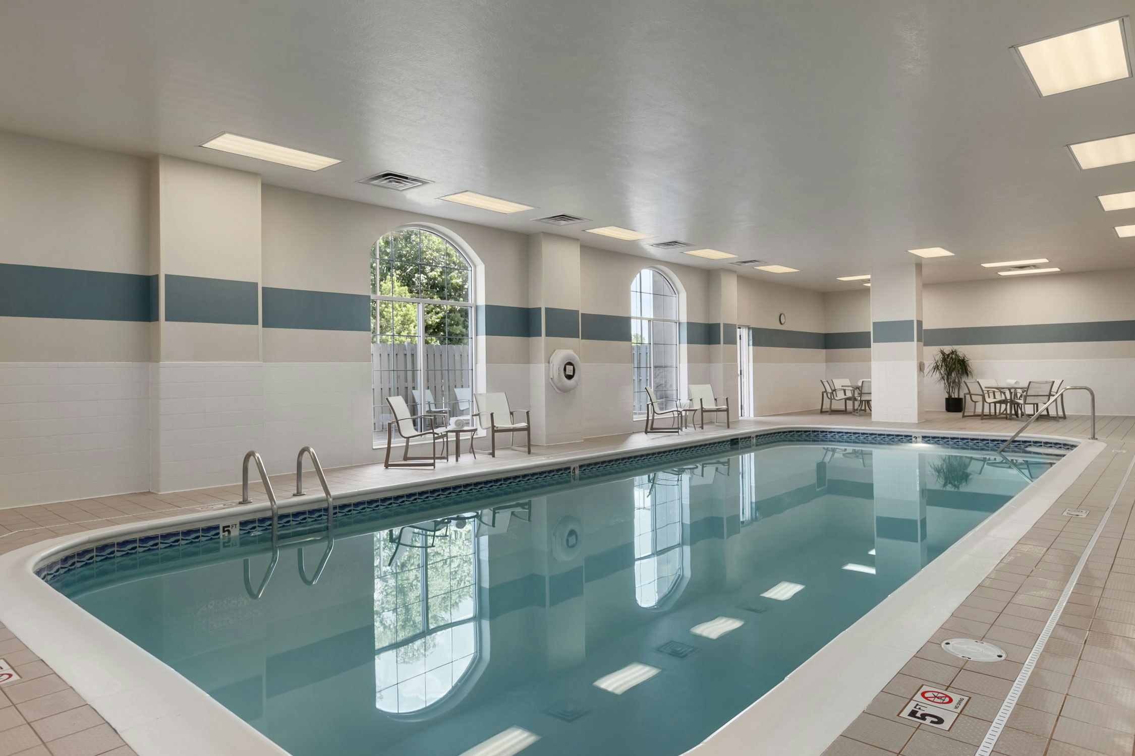 Embassy Suites by Hilton Cleveland Rockside 15/33