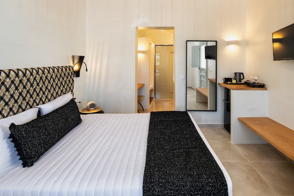 Hill Suites 12/50
