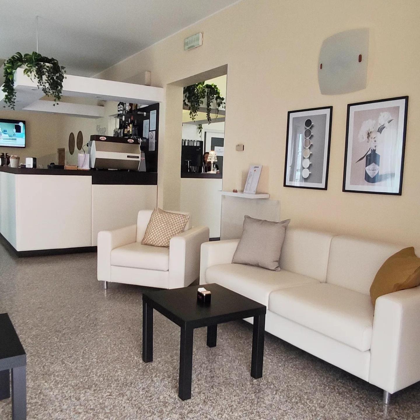 Hotel Galassia 35/50