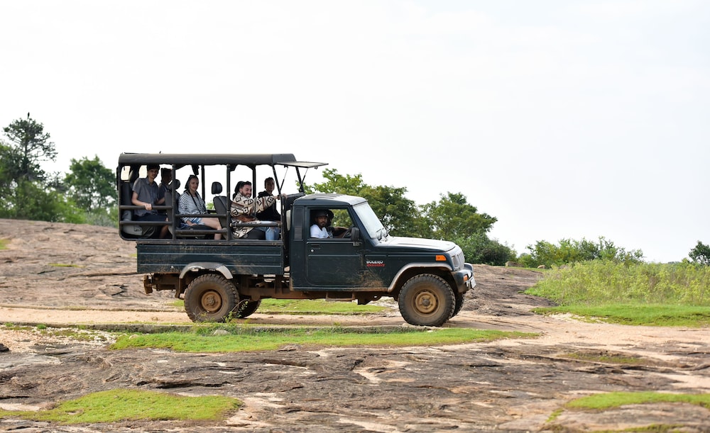 Athgira River Camp 27/38