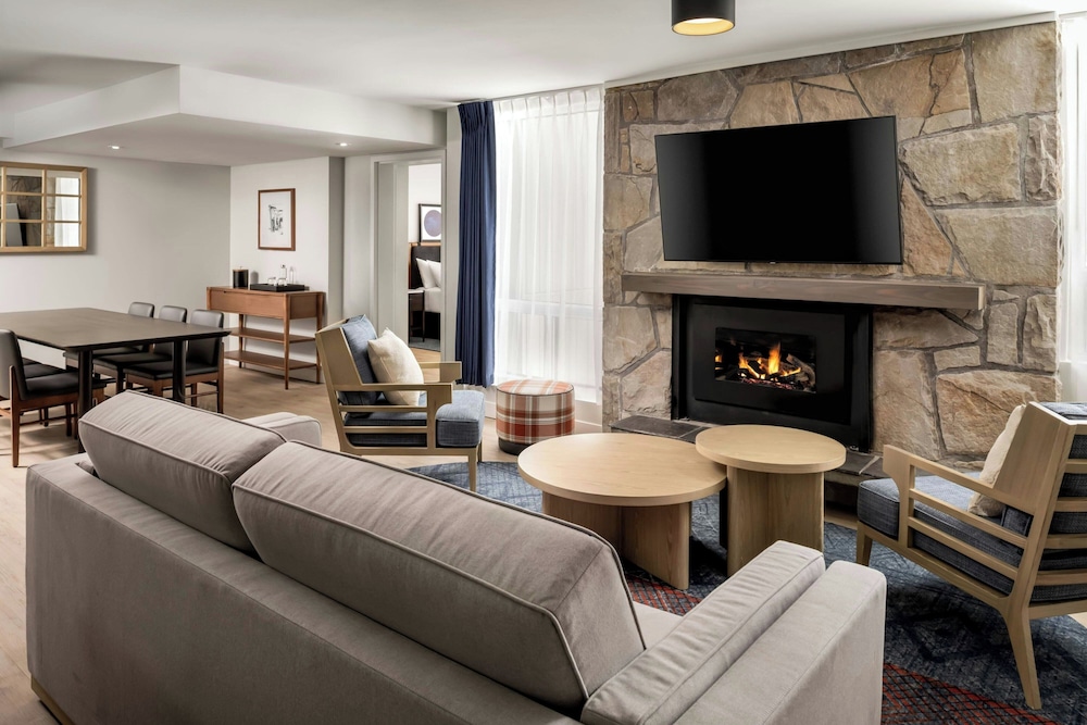 Hotel Mont Gabriel 28/48