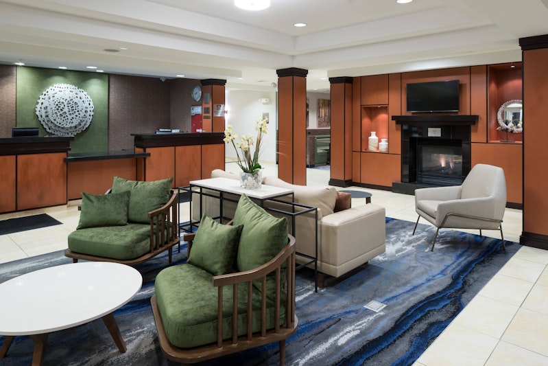 Fairfield Inn & Suites Kansas City Overland Park 7/11