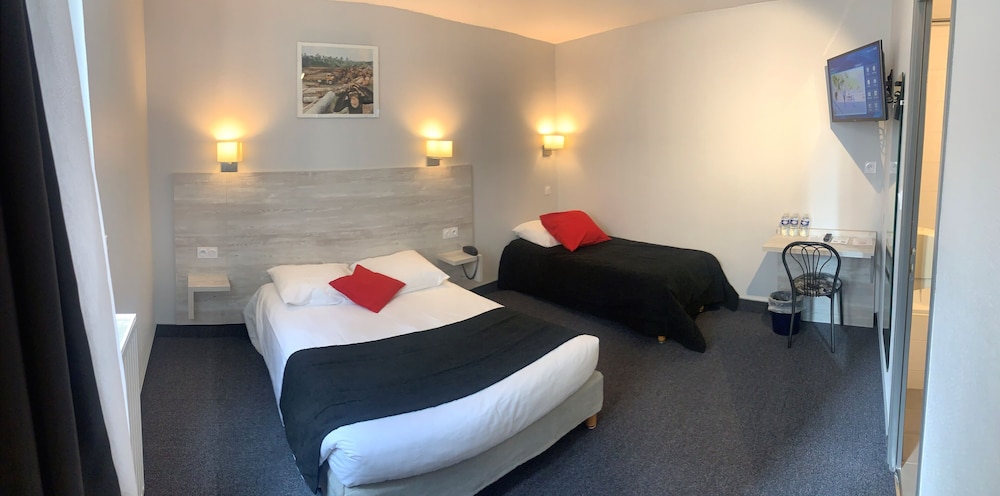 Brit Hotel Suisse Et Bordeaux 42/70