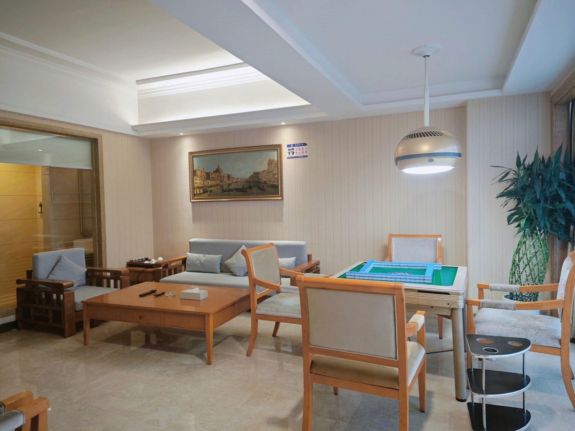 Viennainternational Hotel Shenzhen Longgang Lilan 34/44