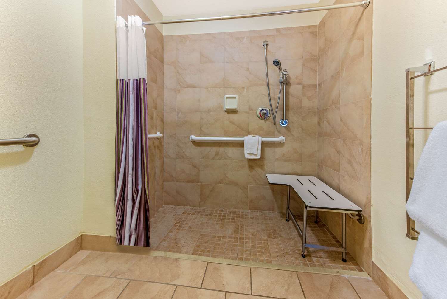 La Quinta Inn And Suites By Wyndham Tampa Brandon West 50/53