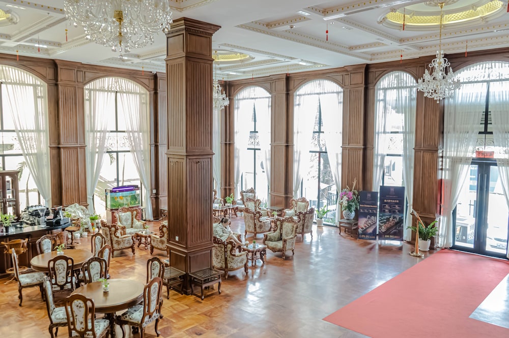 LCS Hotel & Apartment 47/64