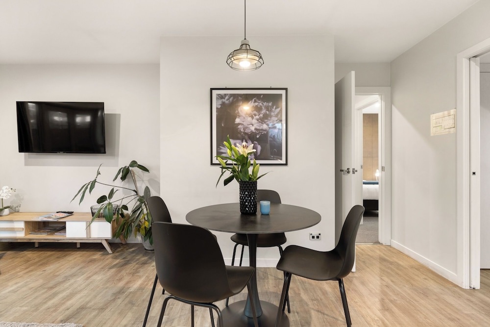 Arrowtown Motel Apartments 48/72
