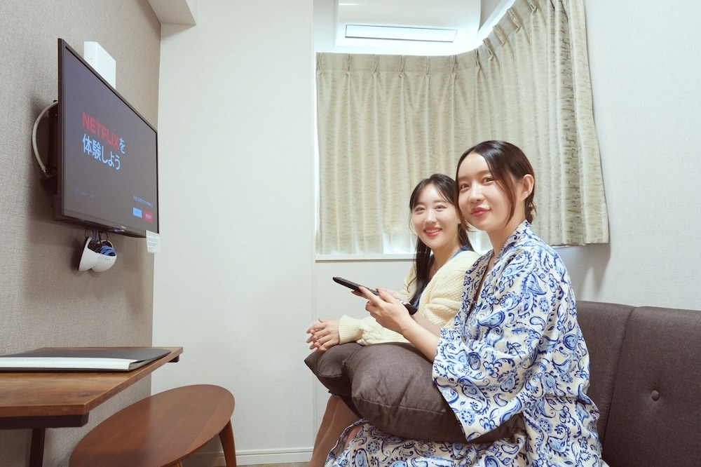Dream Inn Hakata 12/50