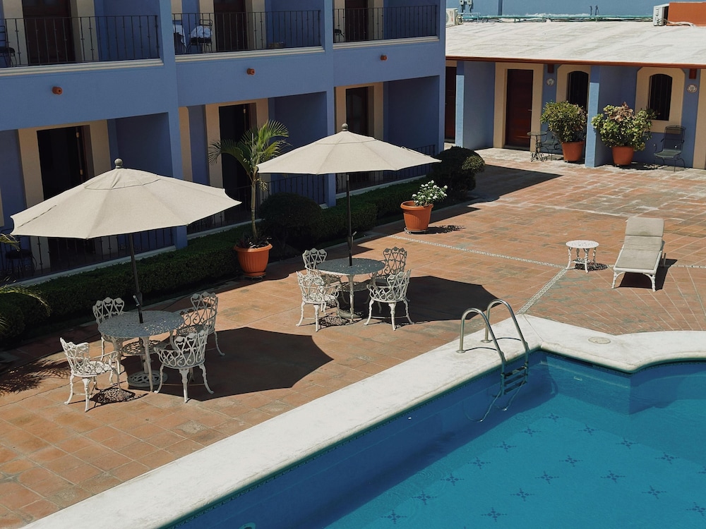 Hotel Santa Helena Plaza 32/42