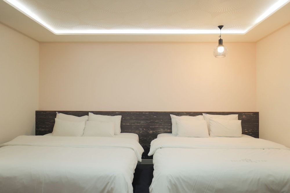 Vip Hotel Mok-Po 29/59