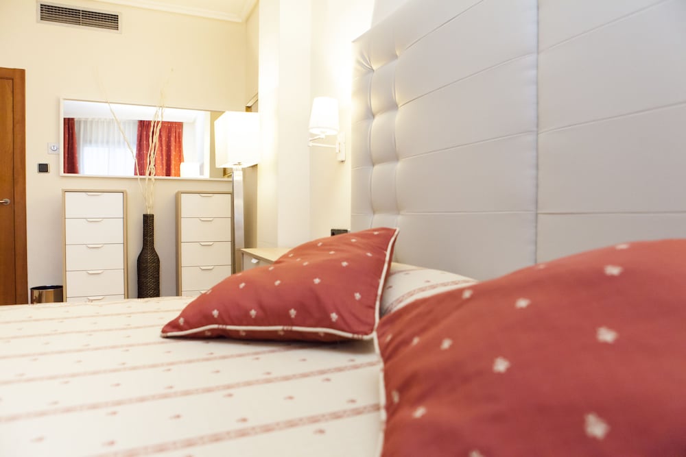 Hotel Sercotel Tres Luces 60/62