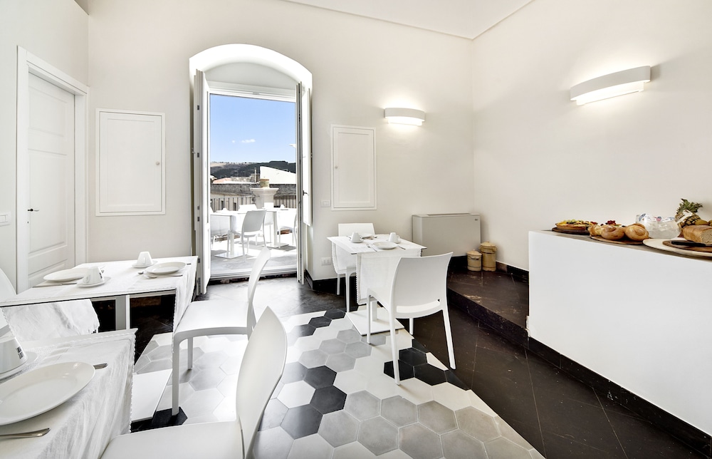 Epoca - Camere Con Stile 5/18