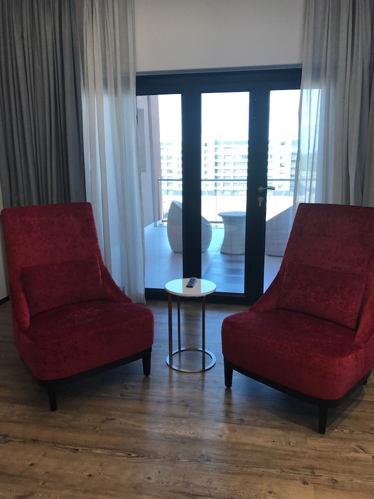 Room50two 39/62