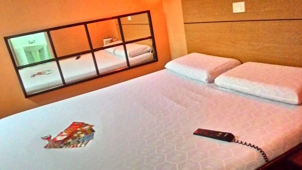 Hotel Sogo Aurora Blvd - Cubao 21/36